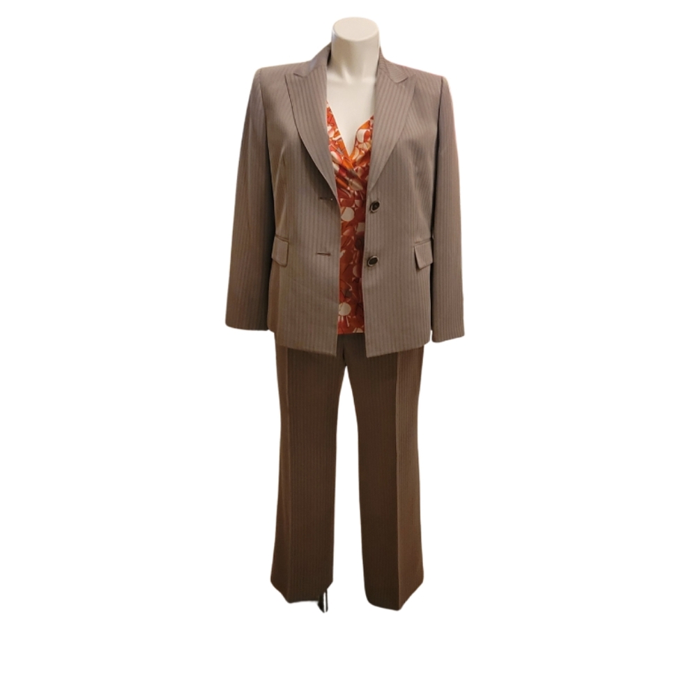Women's Kasper Pantsuit